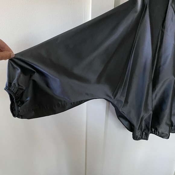 St. John Steele Charcoal Button Jacket Shirt Size 4 - Picture 4 of 5